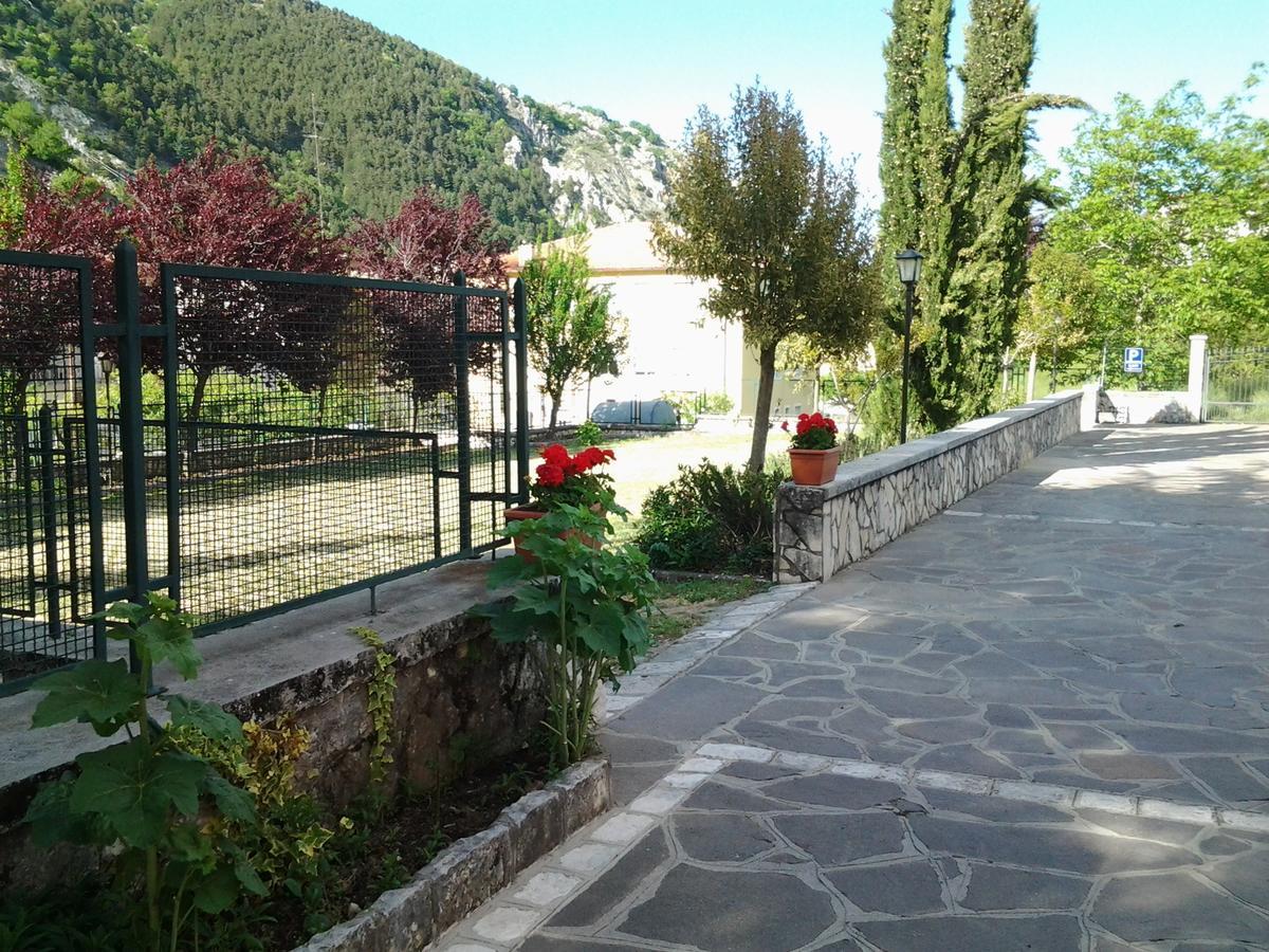 Casale Maginulfo Hotel Roccamandolfi Exterior photo
