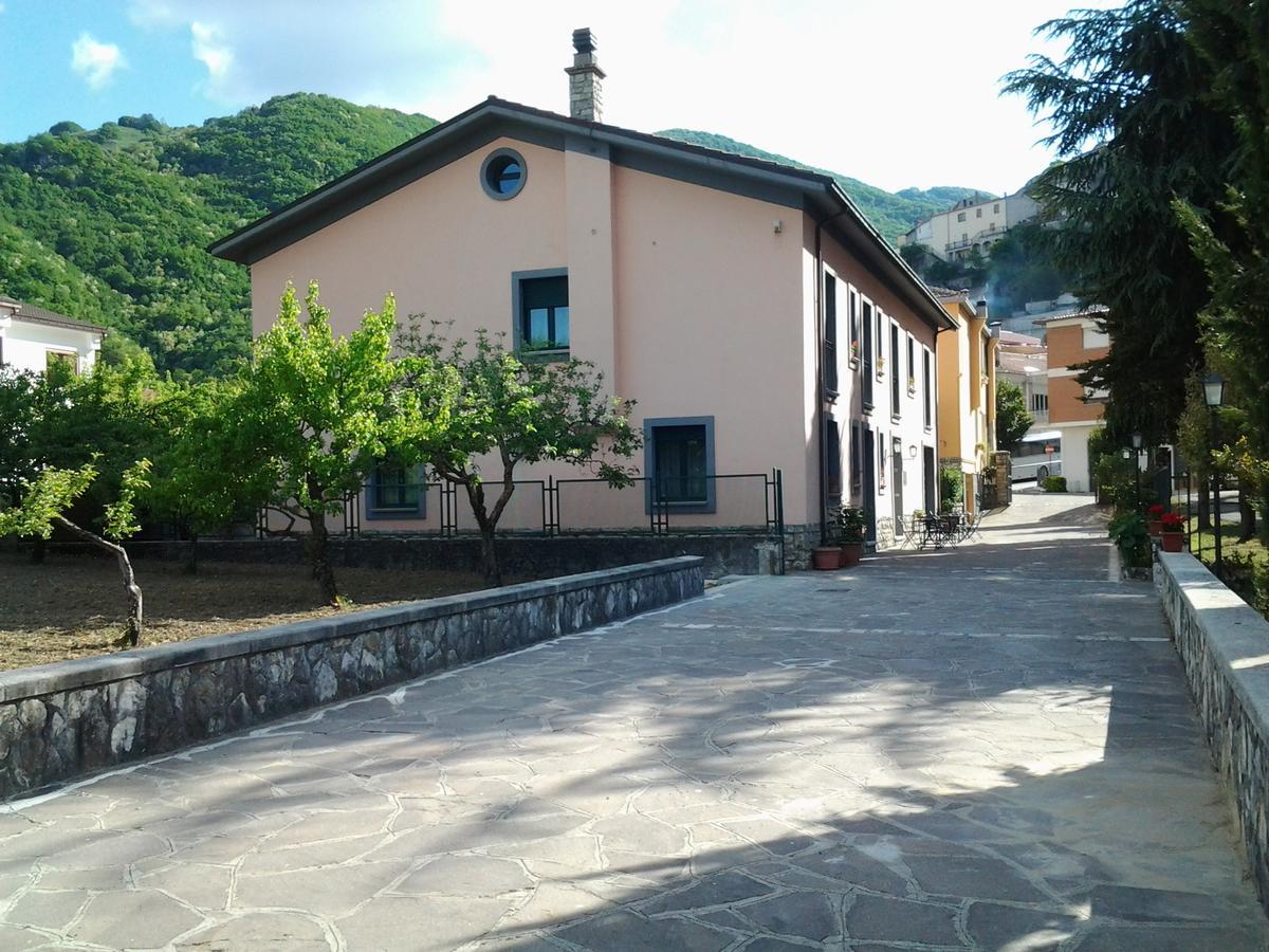 Casale Maginulfo Hotel Roccamandolfi Exterior photo