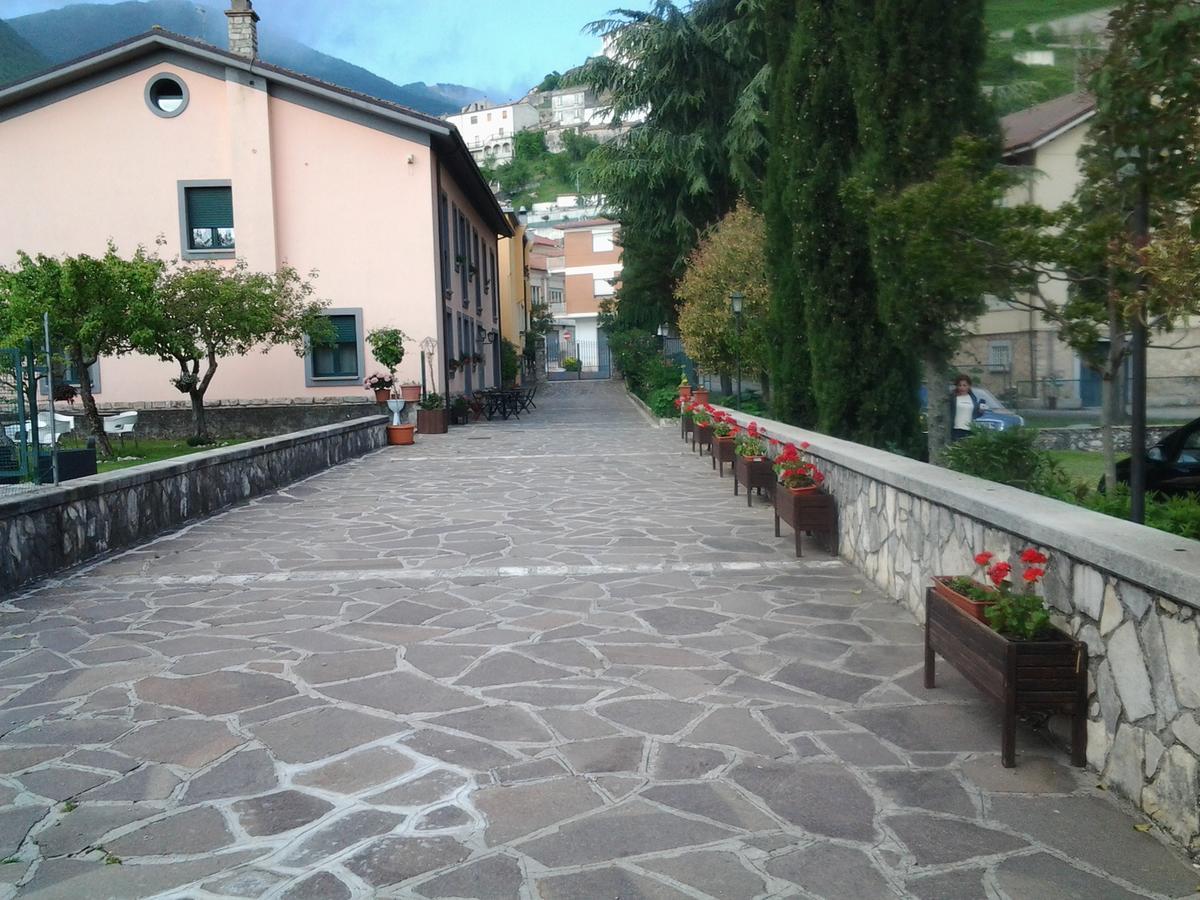 Casale Maginulfo Hotel Roccamandolfi Exterior photo
